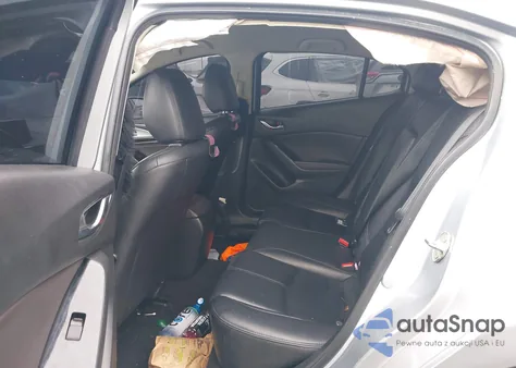 2018 Mazda Mazda3 Touring z USA, uszkodzony, nr VIN 3MZBN1V32JM201221